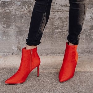 Lulu’s Selenah Red Pointed Toe Ankle Booties NIB